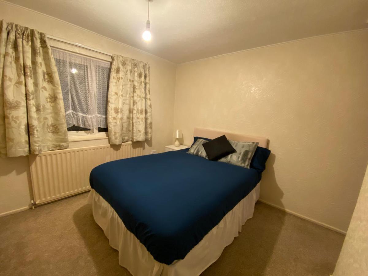 Holiday home Serene 4br In Harborne Close To Qe Hospital, Harborne Centre