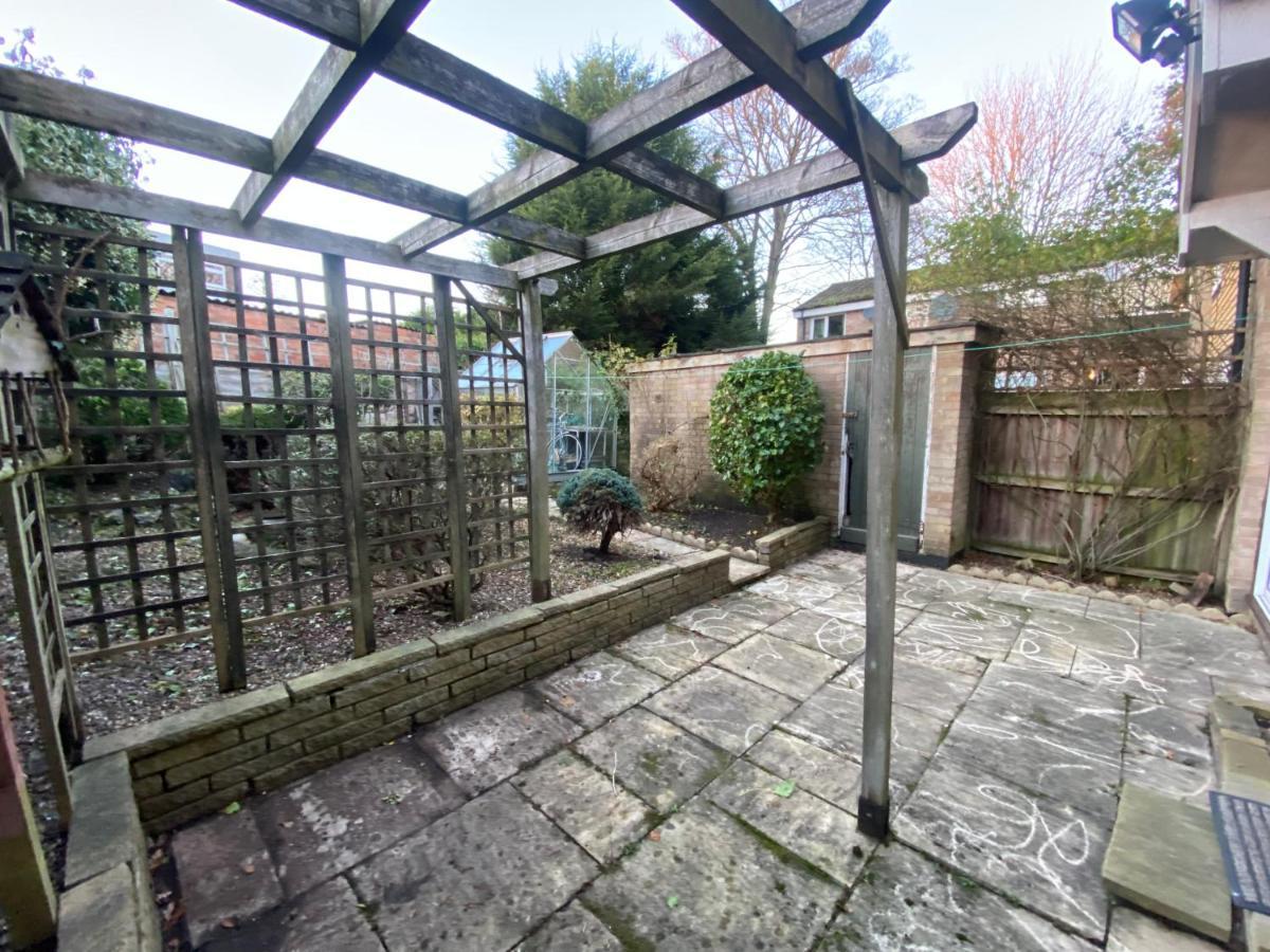 Holiday home Serene 4br In Harborne Close To Qe Hospital, Harborne Centre