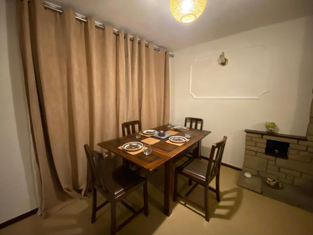 Holiday home Serene 4br In Harborne Close To Qe Hospital, Harborne Centre *