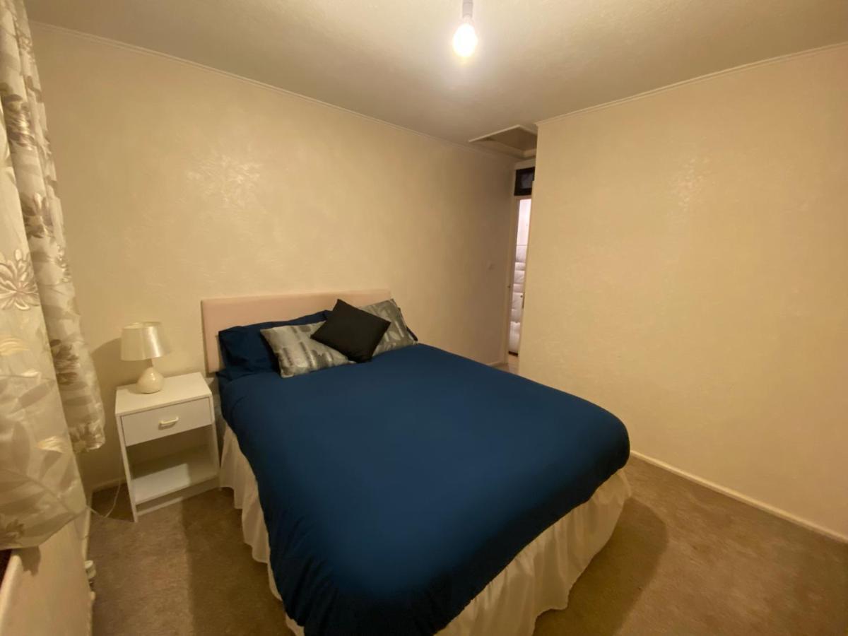 Serene 4br In Harborne Close To Qe Hospital, Harborne Centre * Birmingham