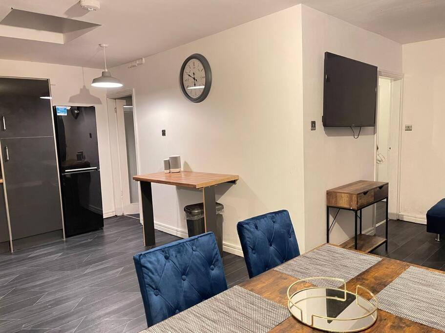 Brook Meadow Entire Holiday home