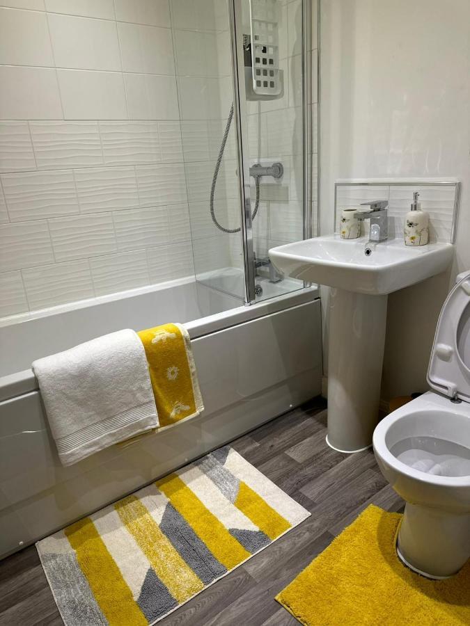 Munalux 2 Bed Apartment *