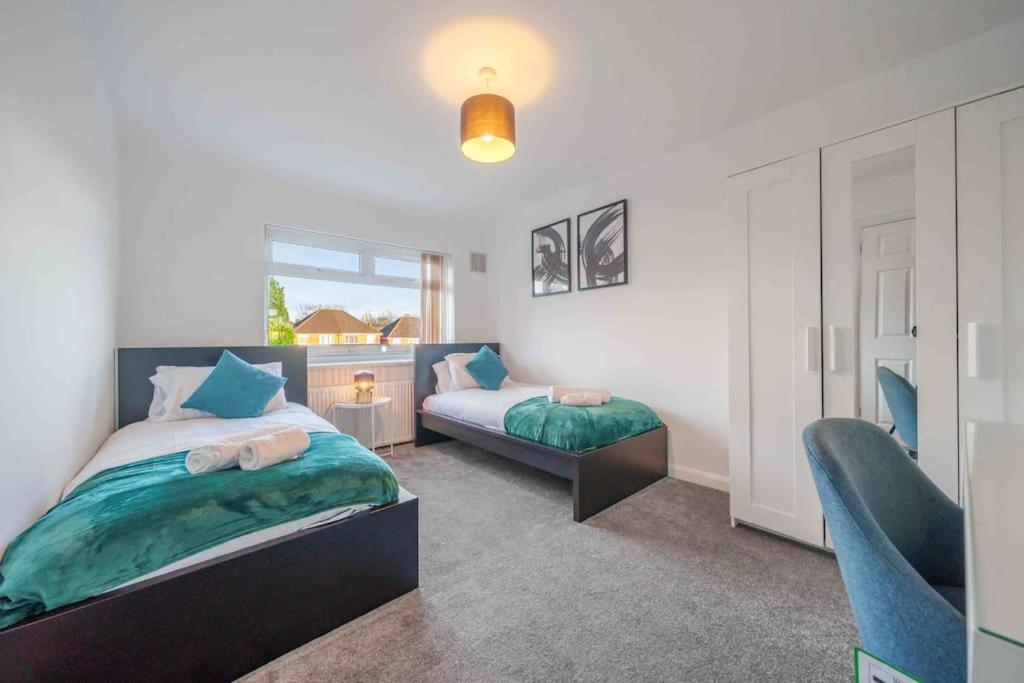 Holiday home Beautiful 4 Bed - Weekly & Monthly Bookings