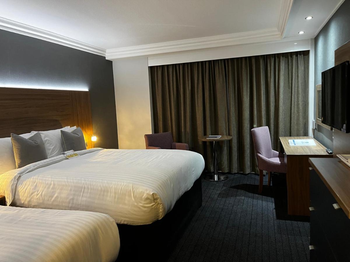 Western Plough And Harrow 4* Birmingham