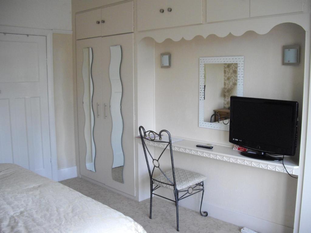 The White House Quality B&B Near Bham Nec/Airport Guest house *
