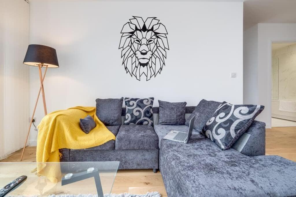 Apollo Luxury - Netflix - Fast Wifi- Free Parking * Birmingham