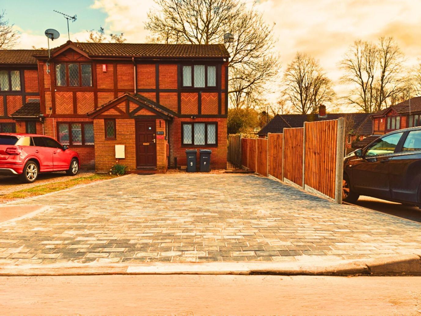 Modern Spark With Parking, Garden, Wi-fi Holiday home