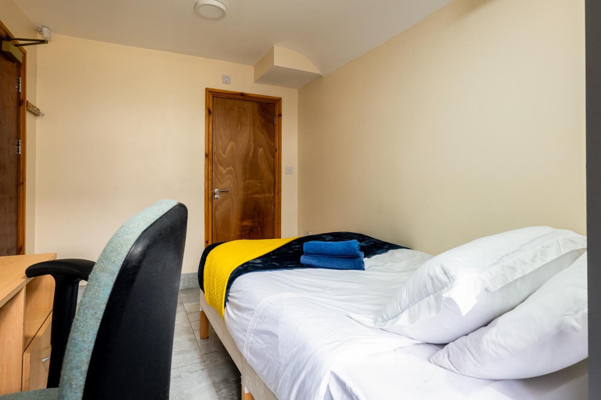Private With Private Bathrooms In Selly Oak * Birmingham
