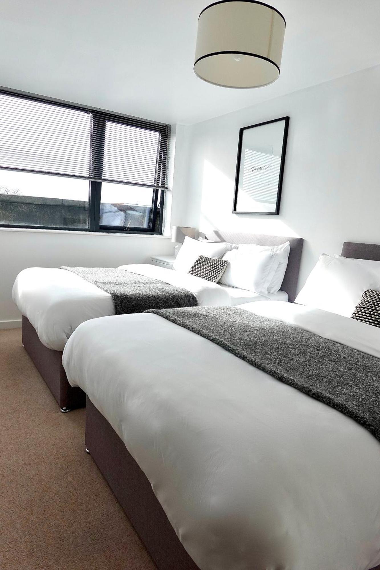 Apartment Modern Luxurious Birmingham