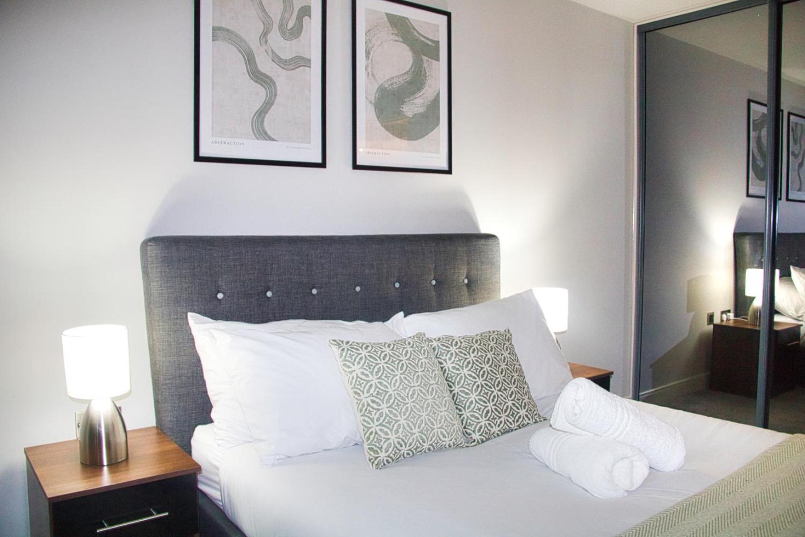 Ap - Luxury 2bed On Broadst Apartment