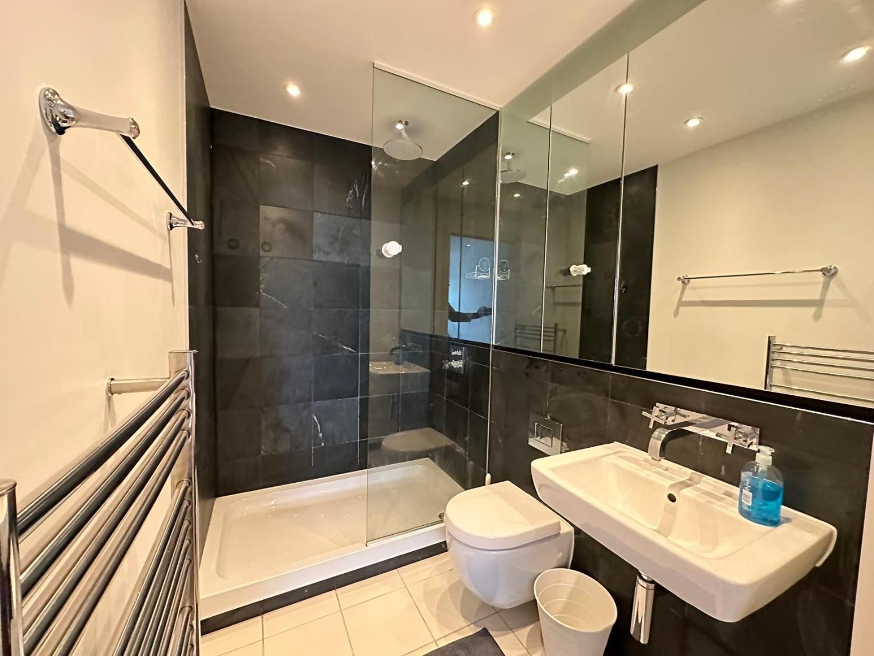Apartment Skyline Luxury - The Cube