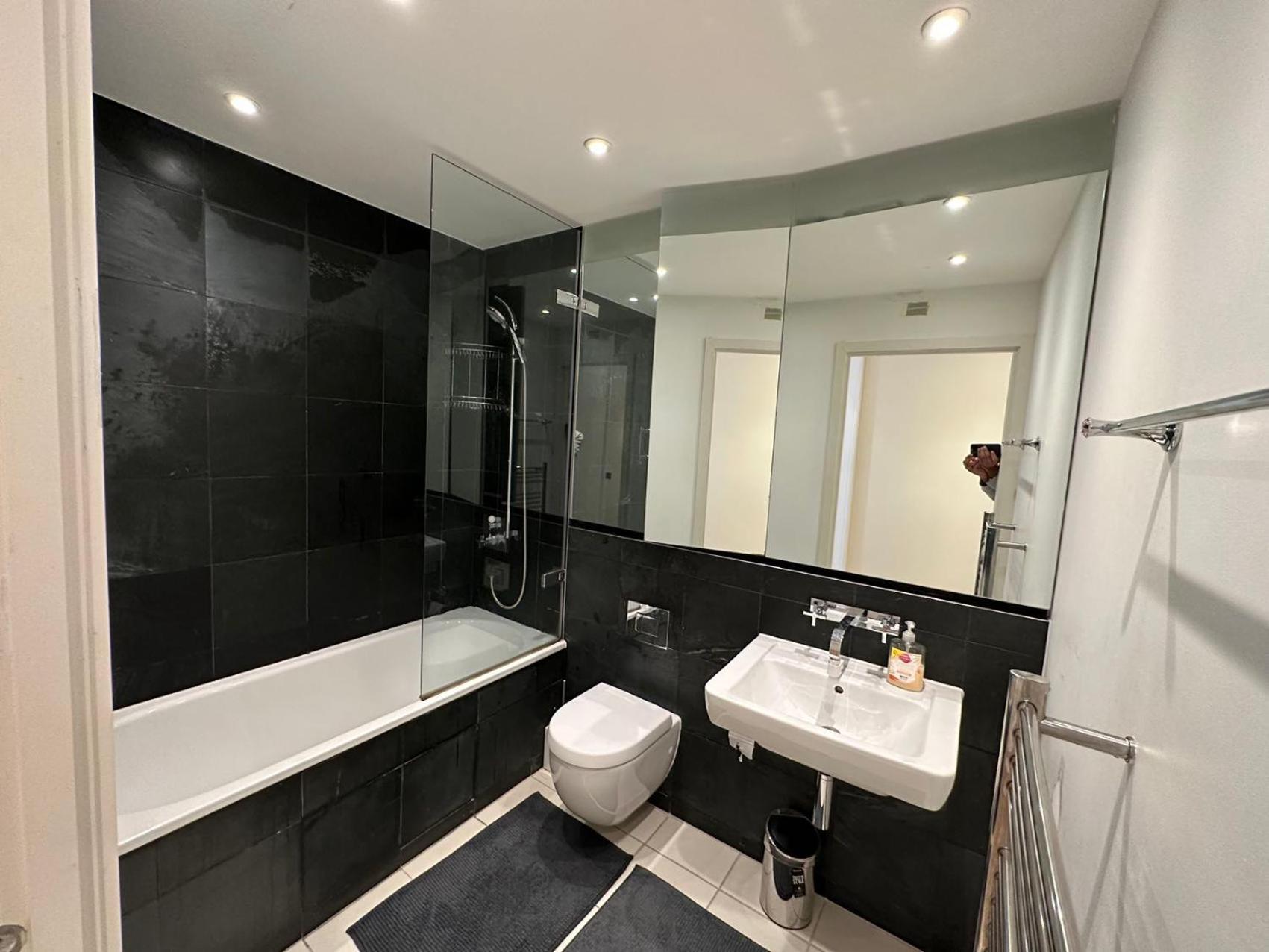 Skyline Luxury - The Cube