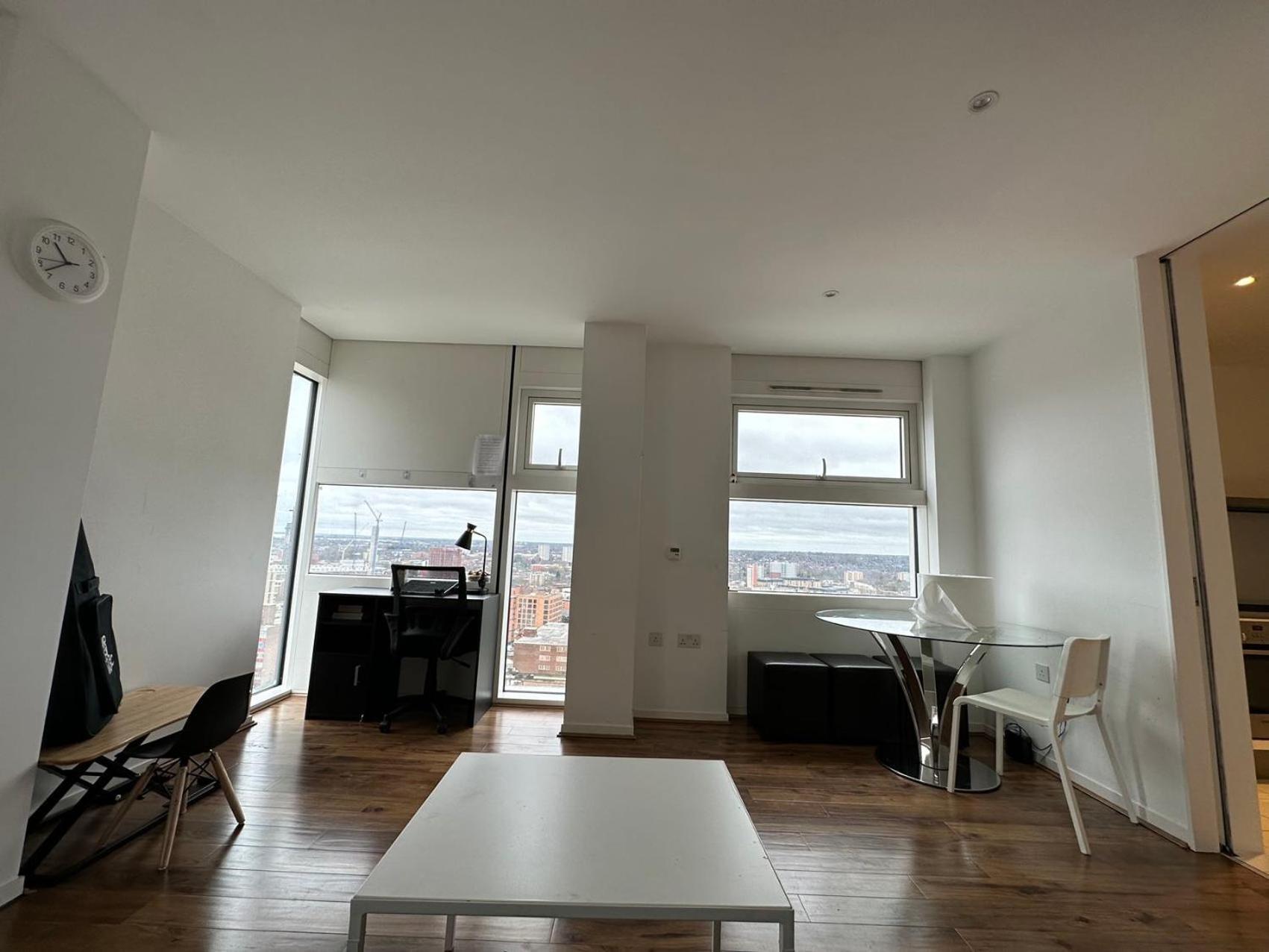 Apartment Skyline Luxury - The Cube *
