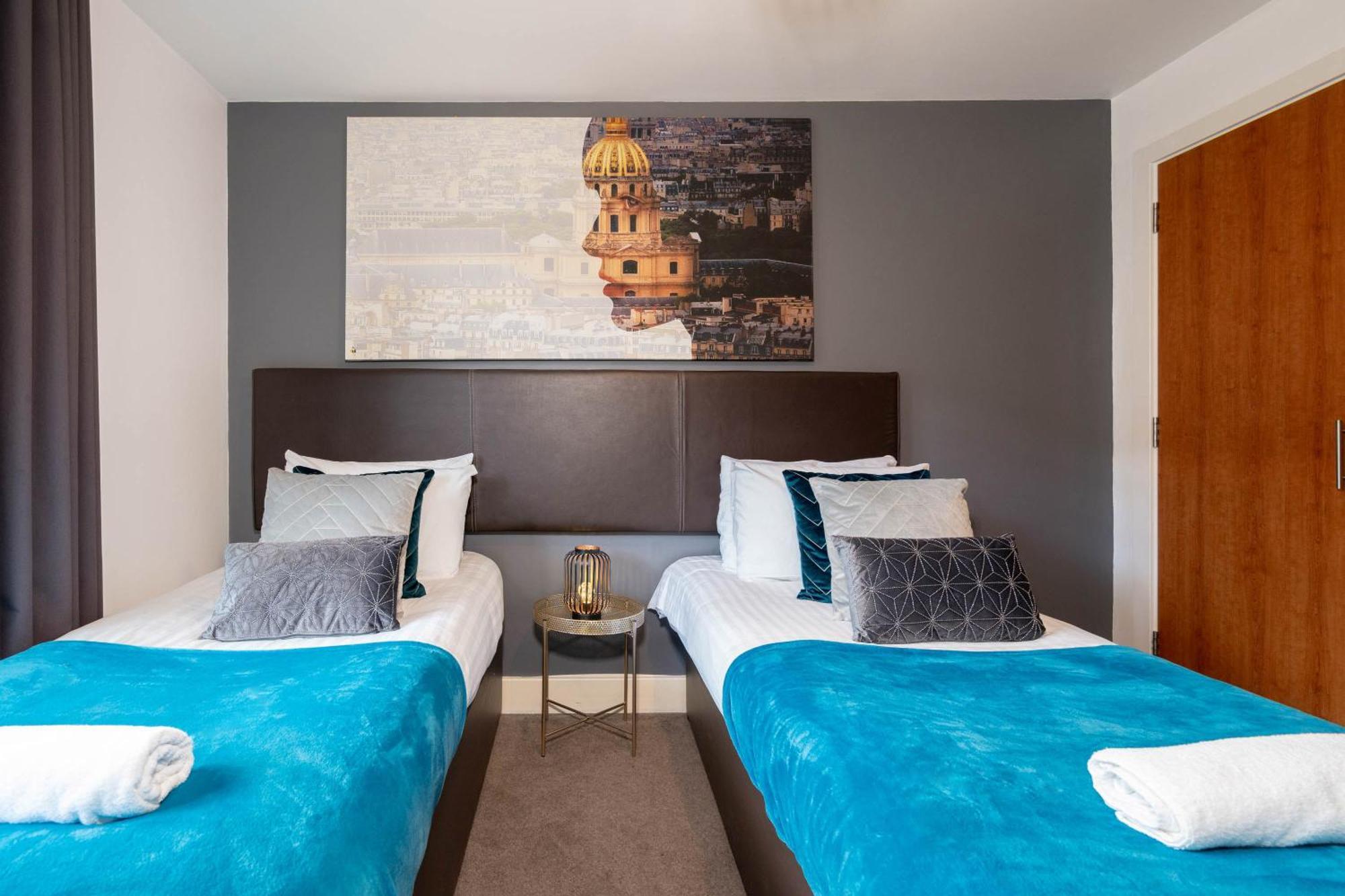 Apartment Centre - Balcony - Secure Parking - China Town - Arcadian - 37arc *