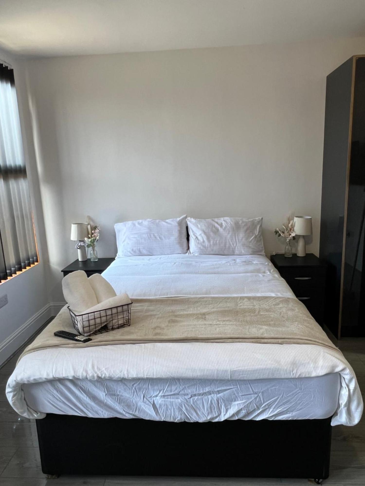 Airbnb - * Birmingham