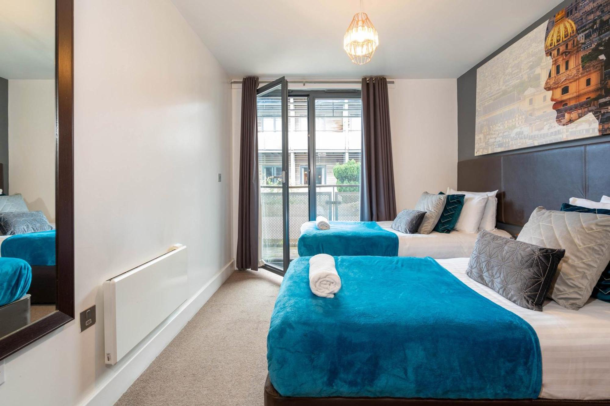 Apartment Centre - Balcony - Secure Parking - China Town - Arcadian - 37arc *