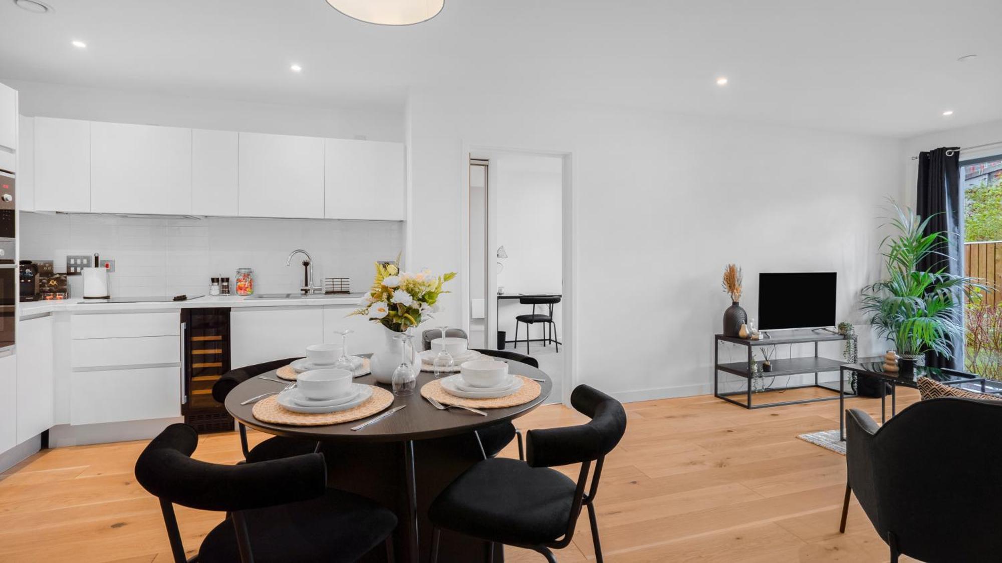 Axium Escape- 2 Bed Apartment, Centre * Birmingham