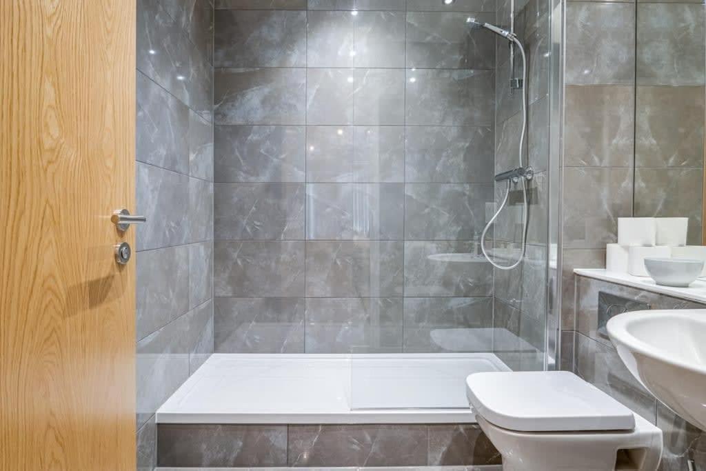 Apollo Luxury - Netflix - Fast Wifi- Free Parking