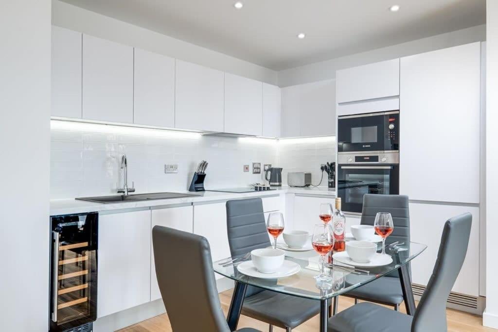 Apollo Luxury - Netflix - Fast Wifi- Free Parking * Birmingham