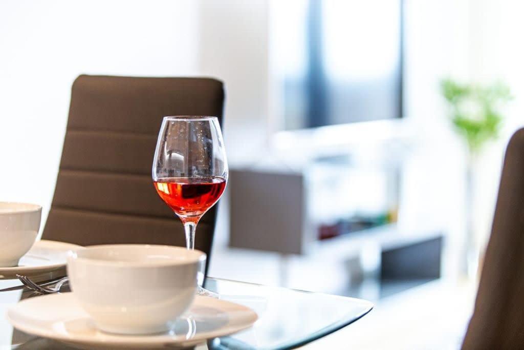Apollo Luxury - Netflix - Fast Wifi- Free Parking * Birmingham