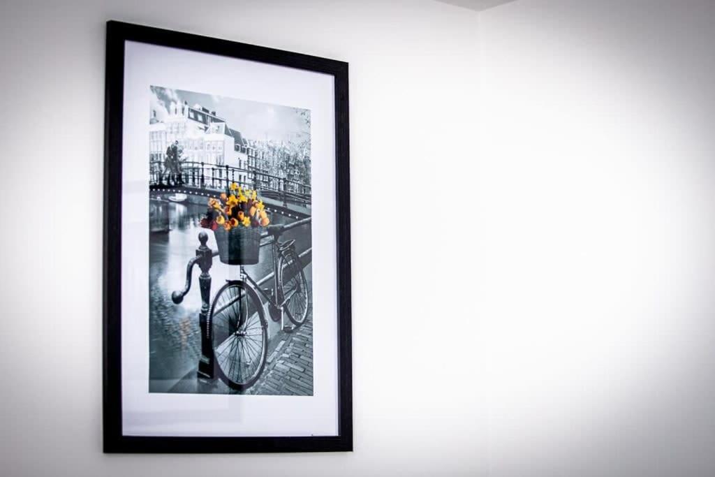 Apartment Apollo Luxury - Netflix - Fast Wifi- Free Parking *