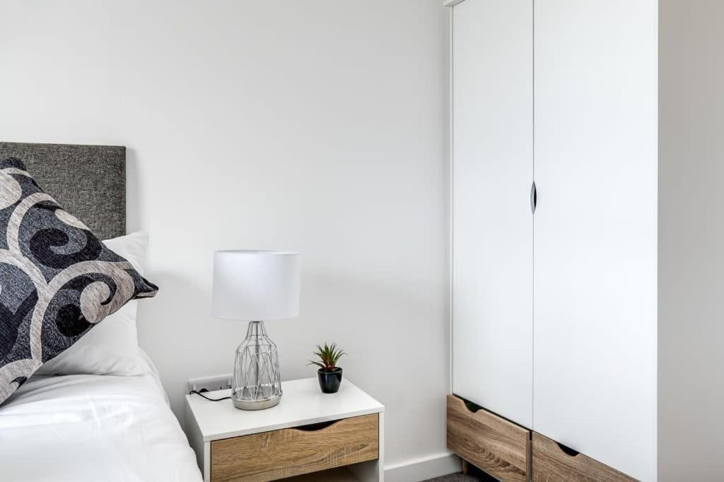 Apartment Apollo Luxury - Netflix - Fast Wifi- Free Parking