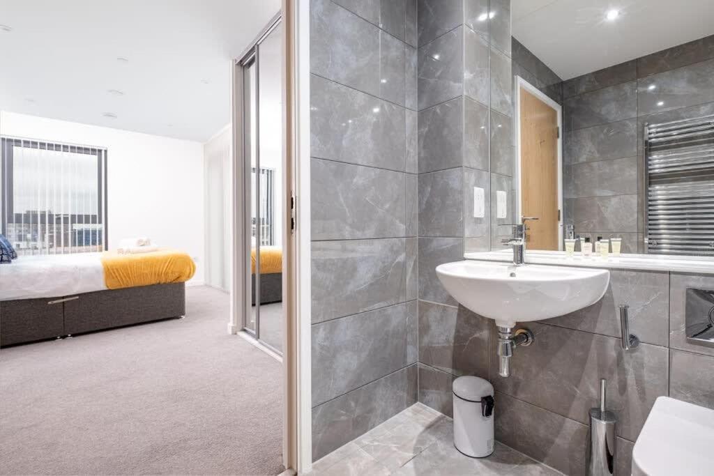 Holiday home Serene Luxury: 5-star City Centre With Netflix & Fast Wi-fi *