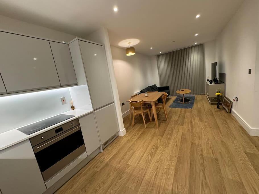 Apartment Comfort By Mertru Birmingham