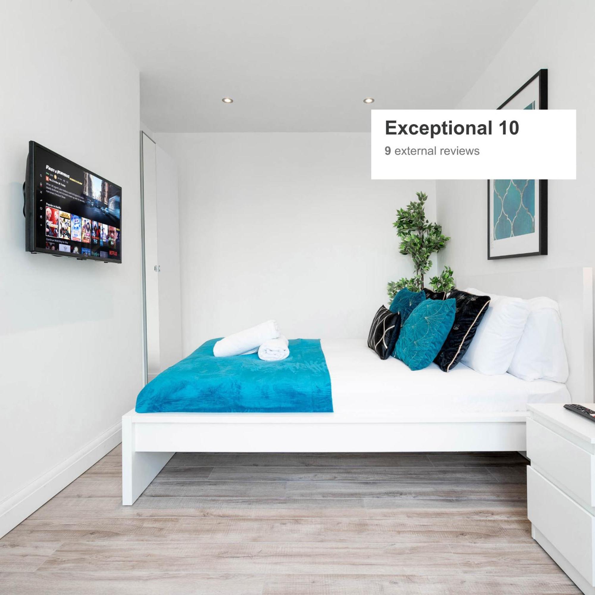Holiday home 4 Bedroom House - Parking & Garden - Smart Tvs - Netflix - Wifi - Rated - 22cg Birmingham
