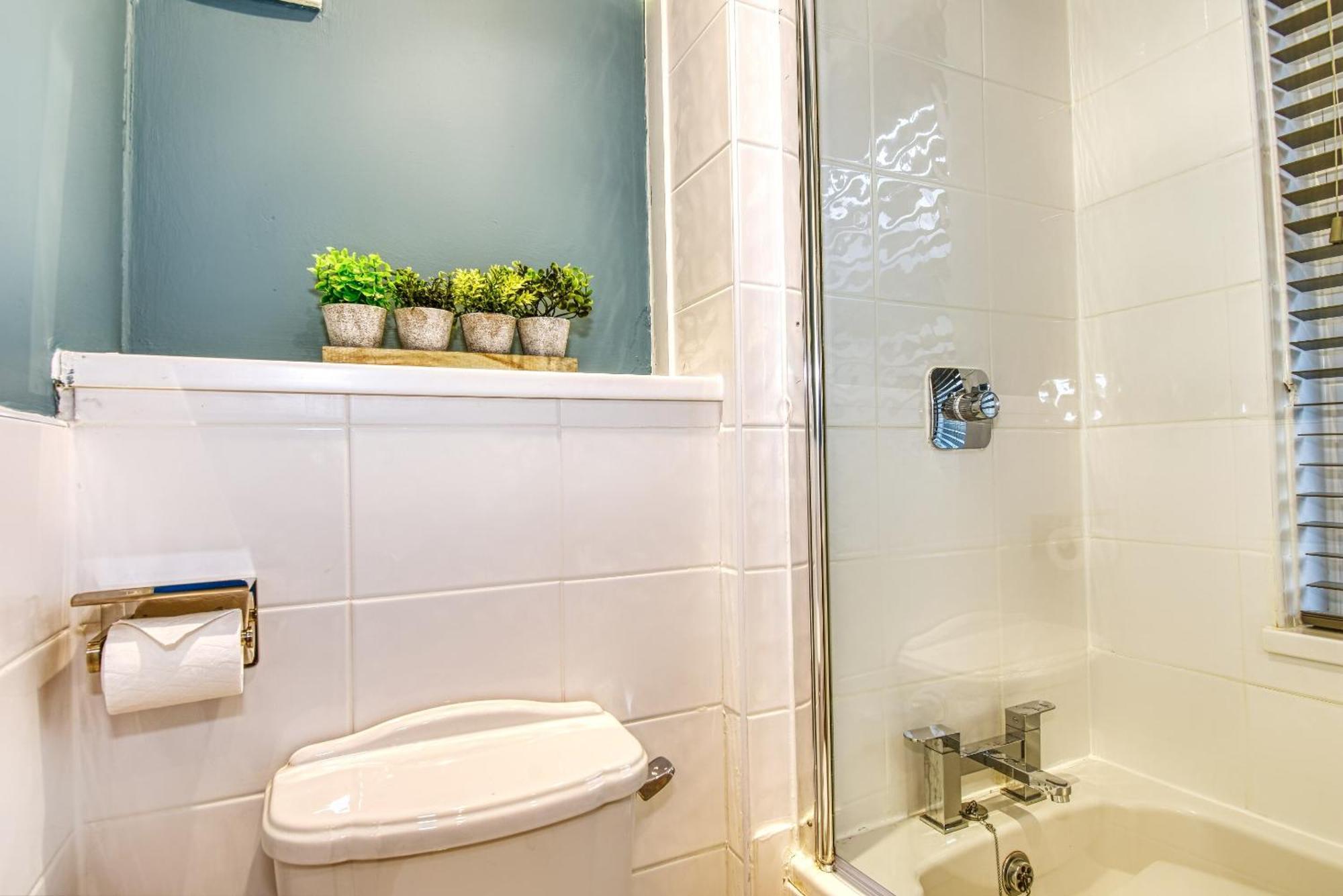 The Boathouse,flat 29 Waterside Court