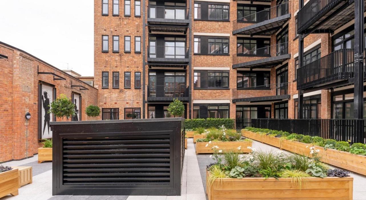 Priority - Modern 2 Bedroom In Centre - Perfect For Family, Business And Leisure By Estate Experts Apartment Birmingham