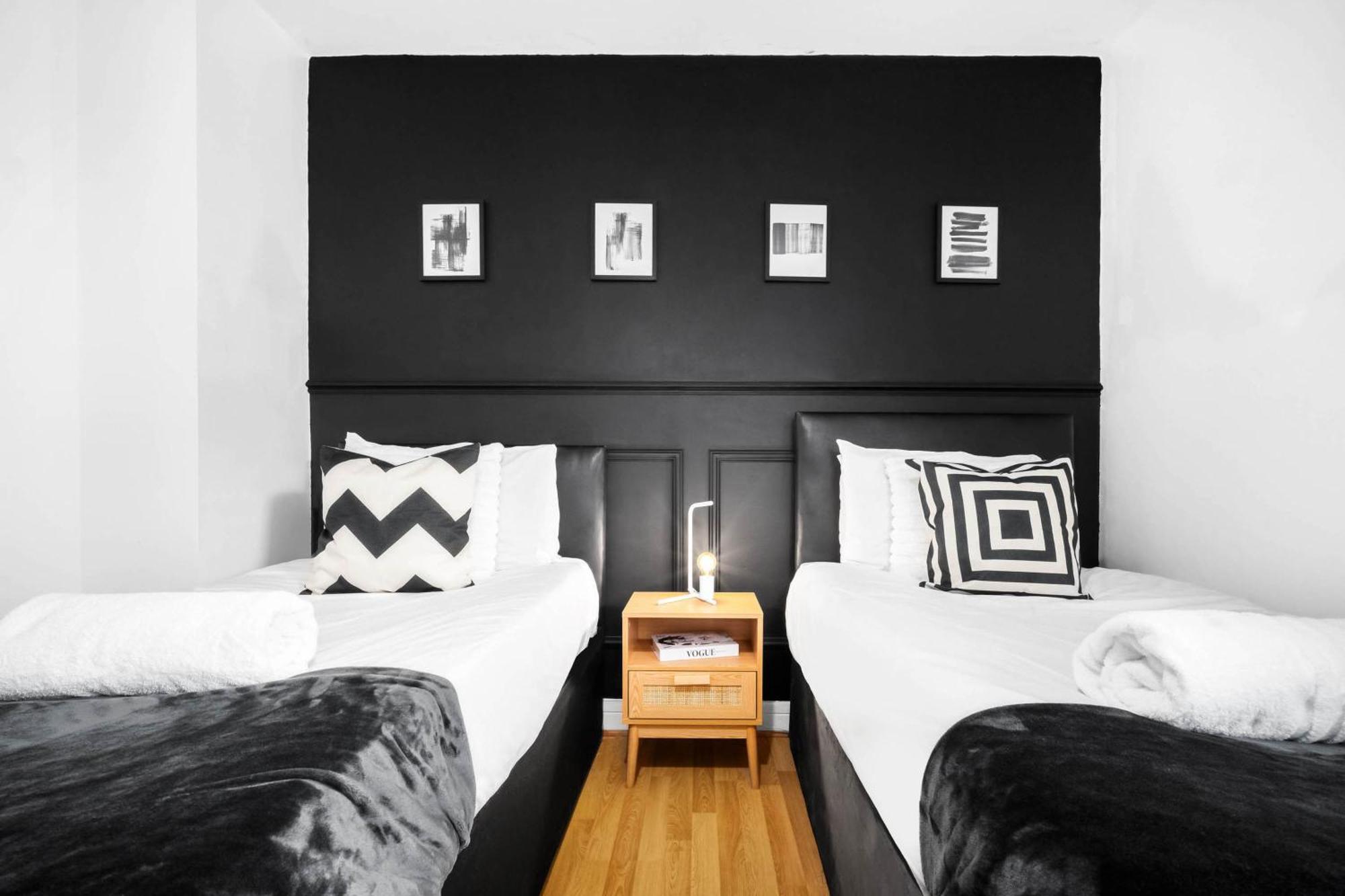 Business District - Twin Beds - Smart Tv- 304f * Birmingham