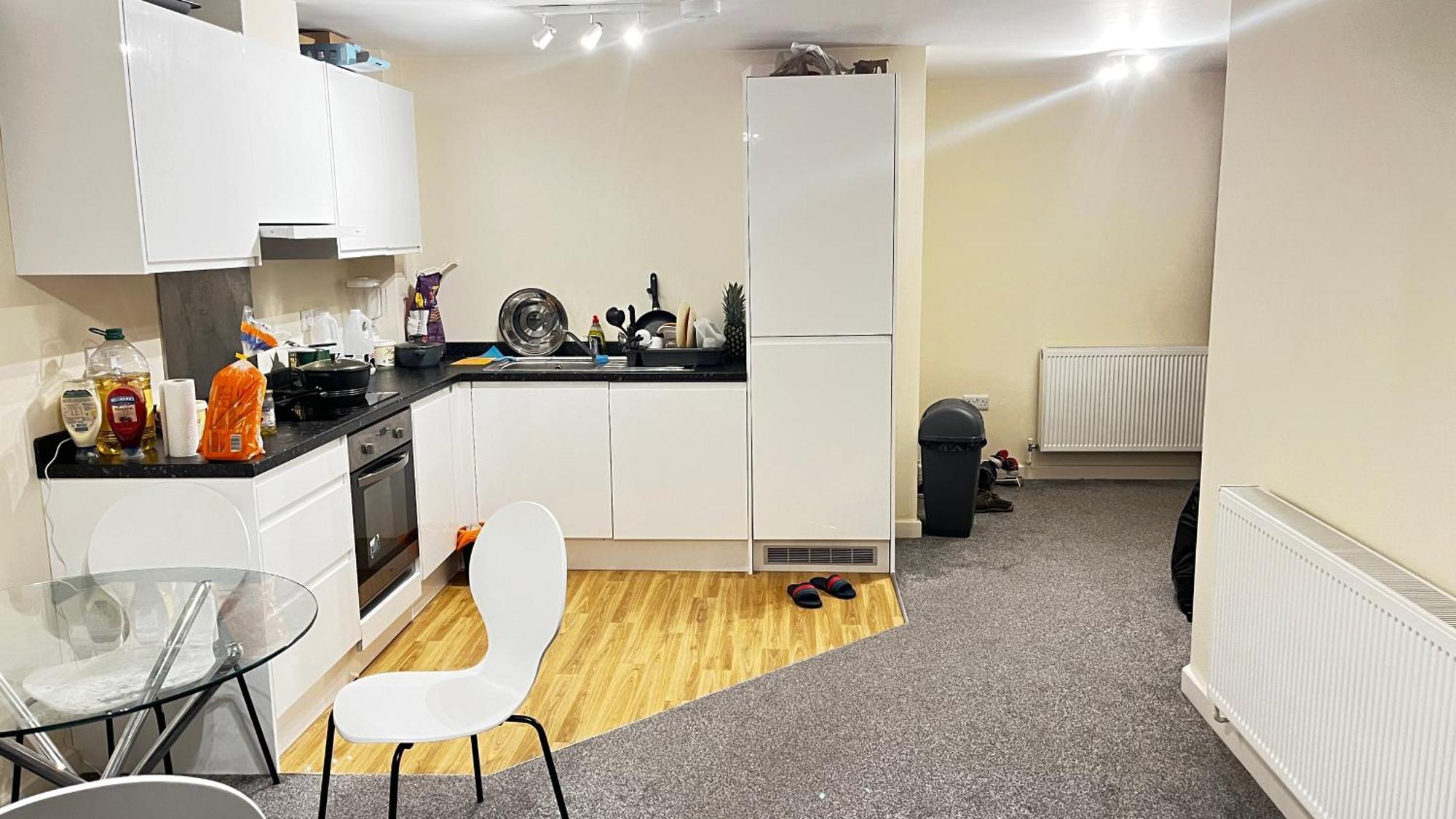 1 In A Shared Flat * Birmingham