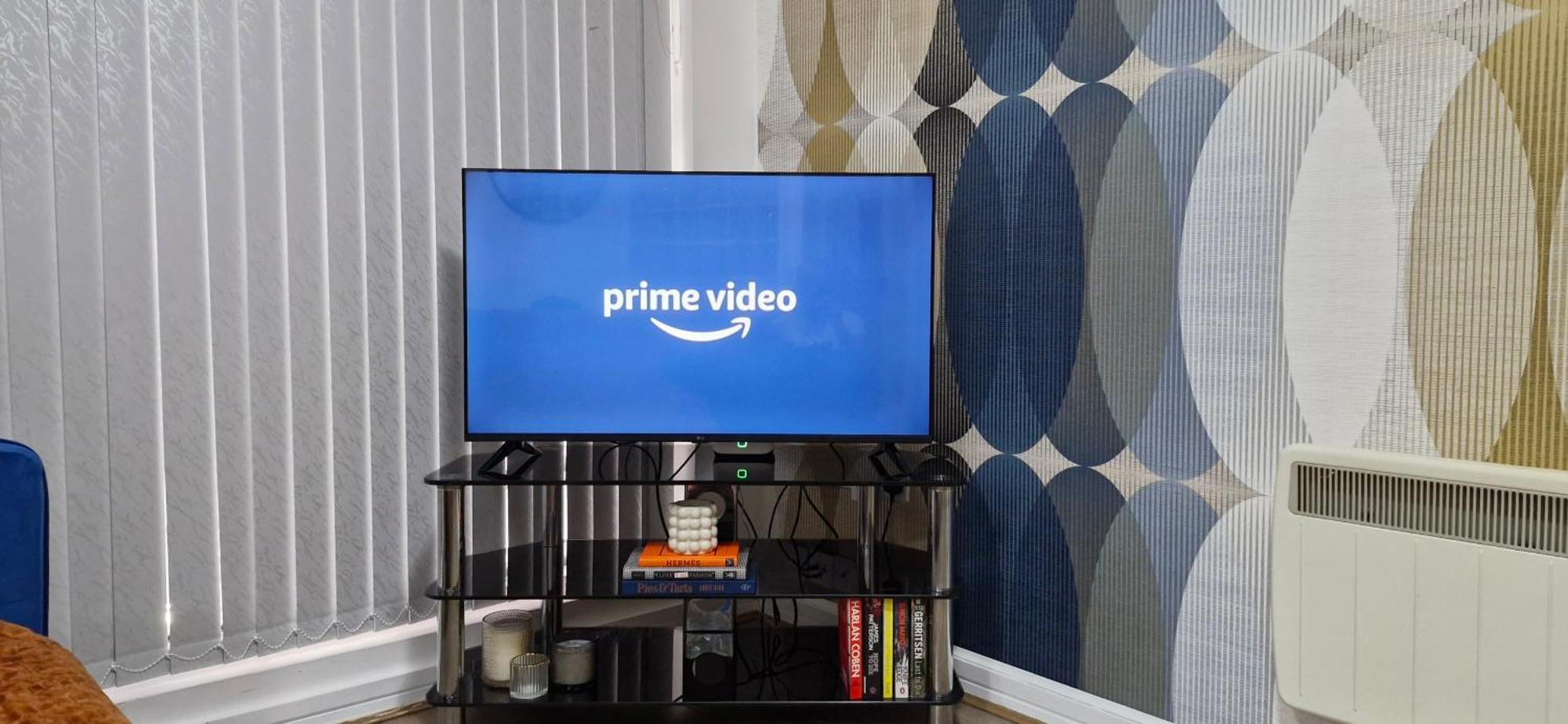 Apartment New Street - Bullring Suite, Free Netflix - Free Secured Parking- Sleeps 5 Birmingham