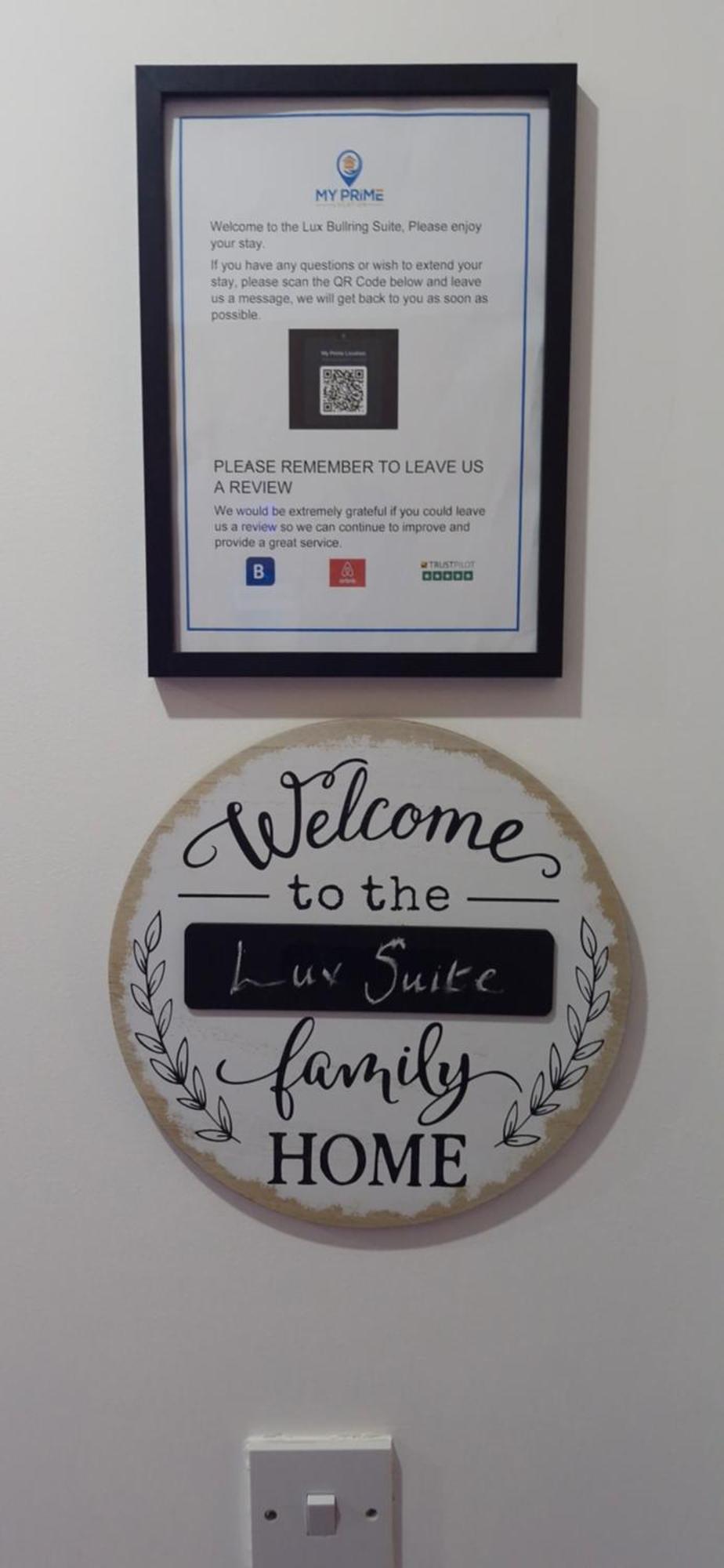 Apartment New Street - Bullring Suite, Free Netflix - Free Secured Parking- Sleeps 5