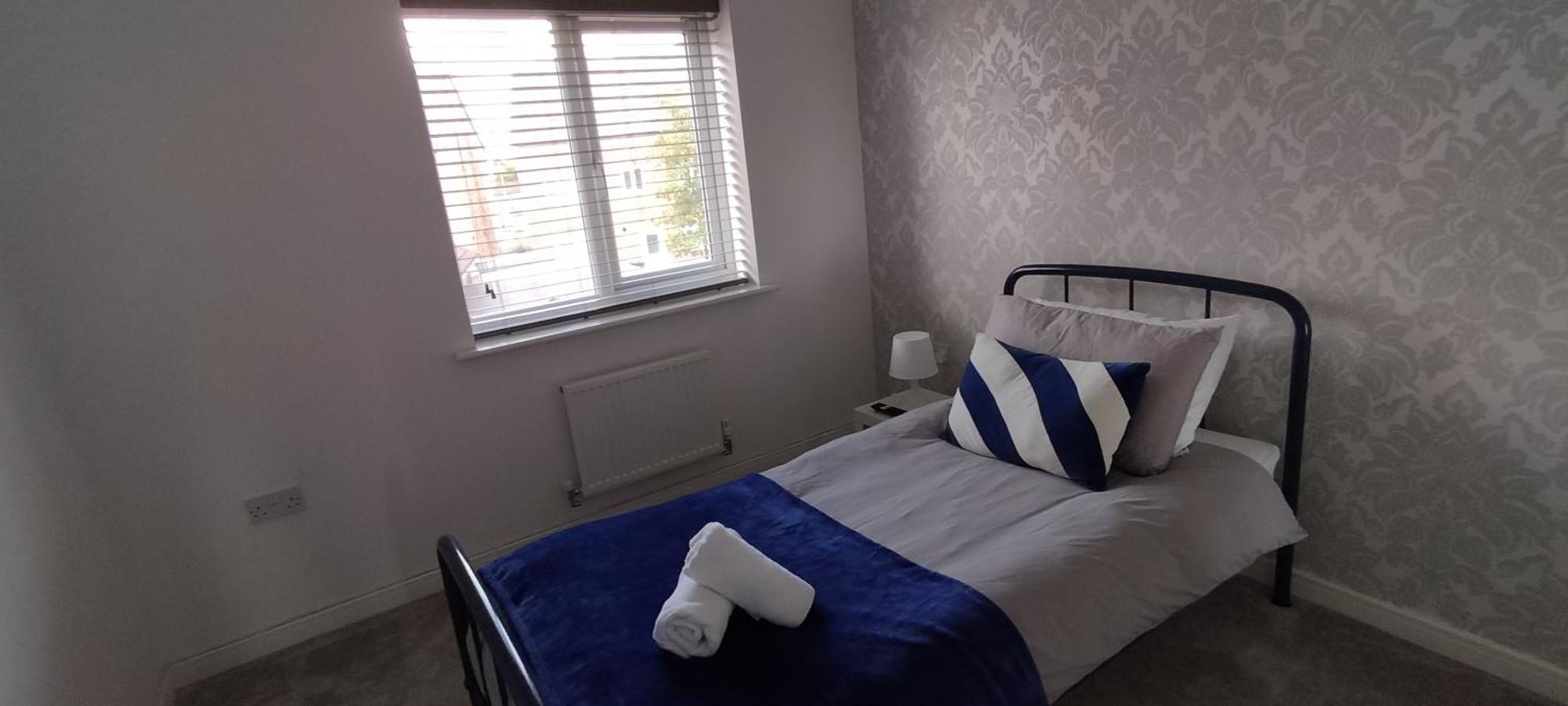St Martins House: Convenient Near Nec And Airport * Birmingham