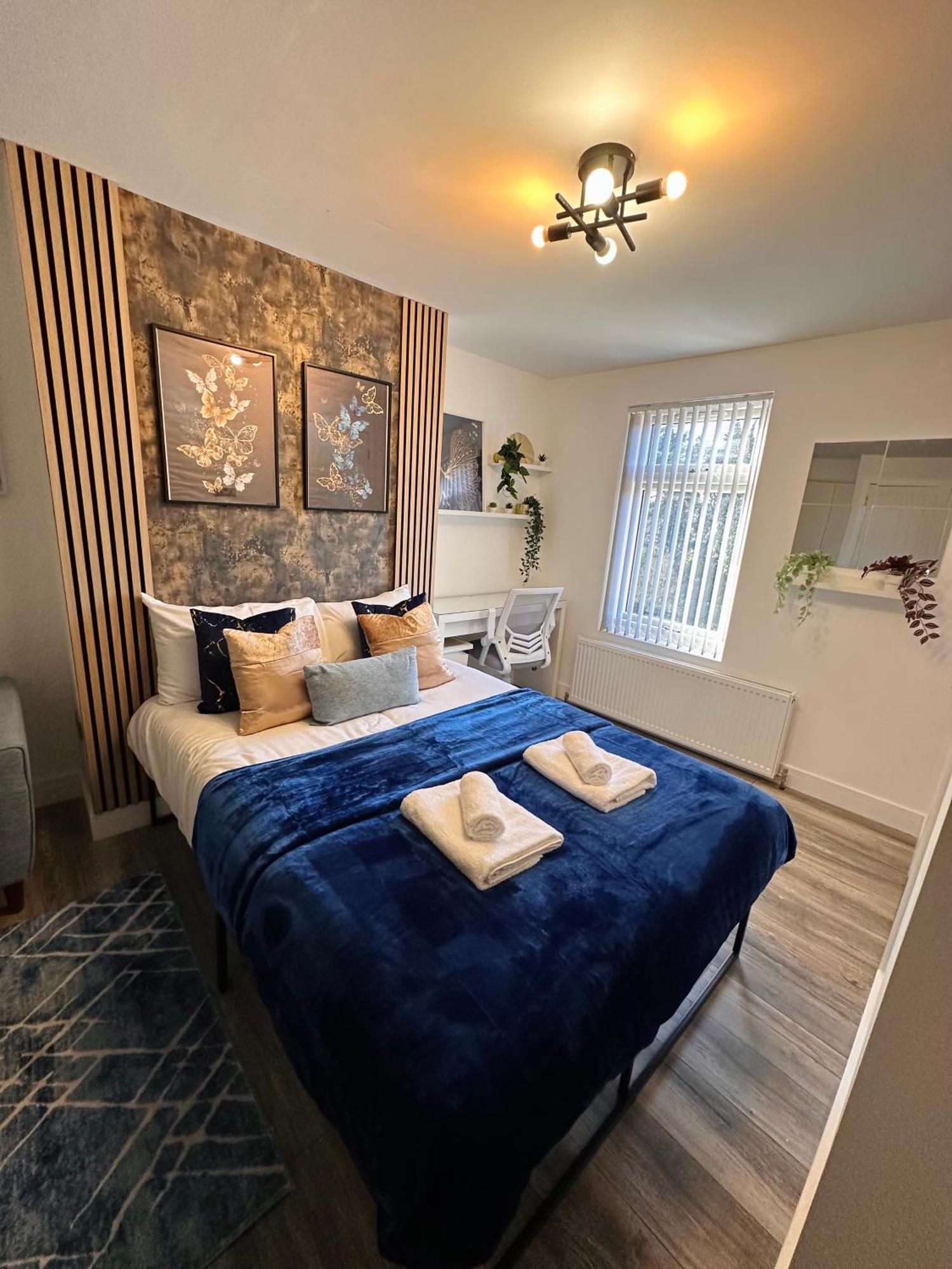 R4 - Luxury Studio Within A Shared House In Harborne Park Road - Guest house Birmingham