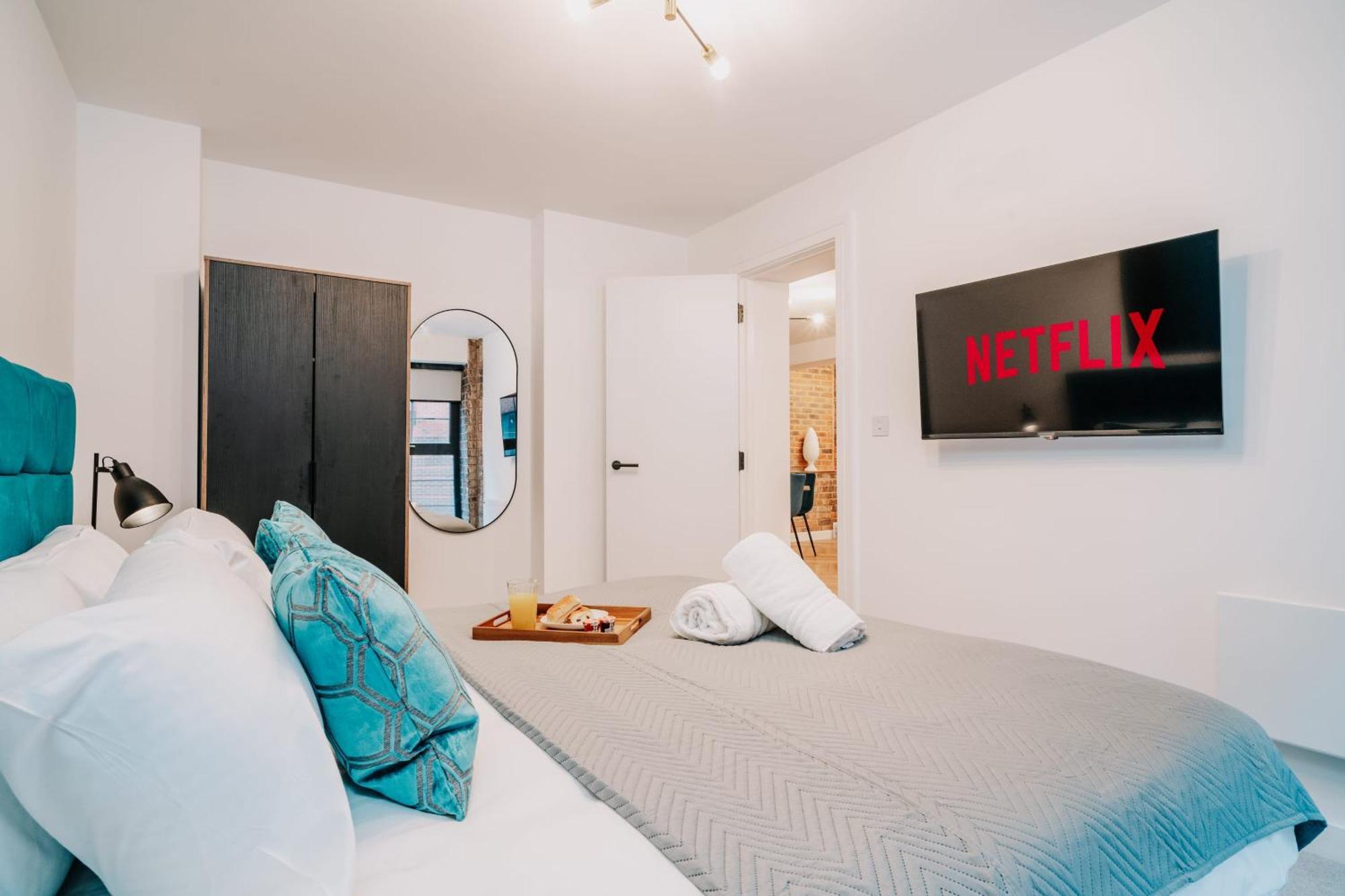 Restored Grade Ii Stunning Gem, Centre, Fast Wifi, Contractors, Family