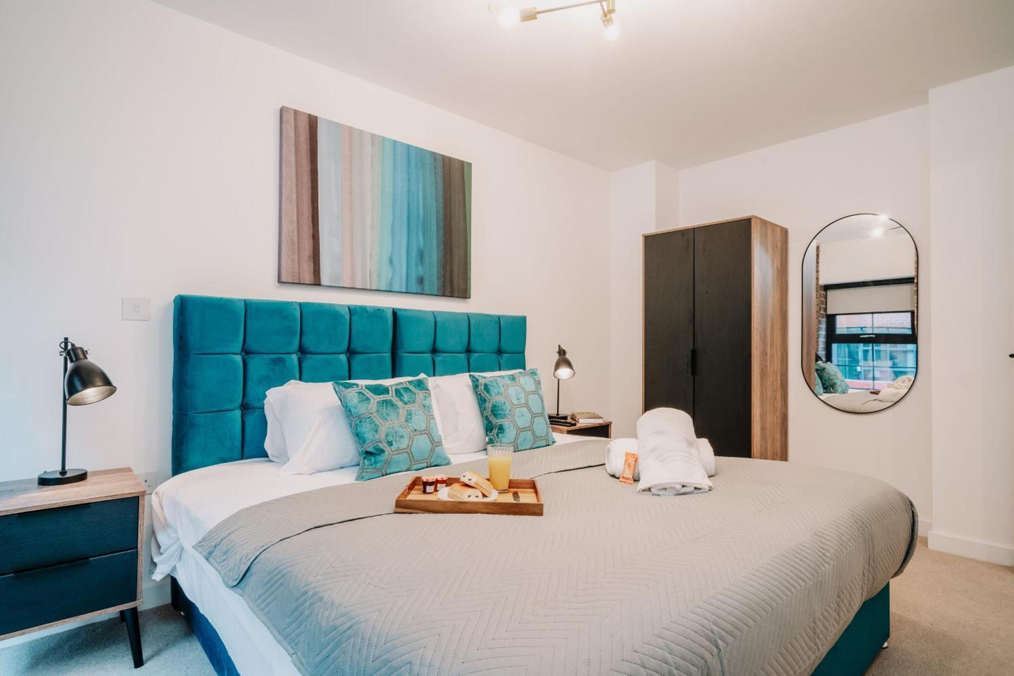 Restored Grade Ii Stunning Gem, Centre, Fast Wifi, Contractors, Family