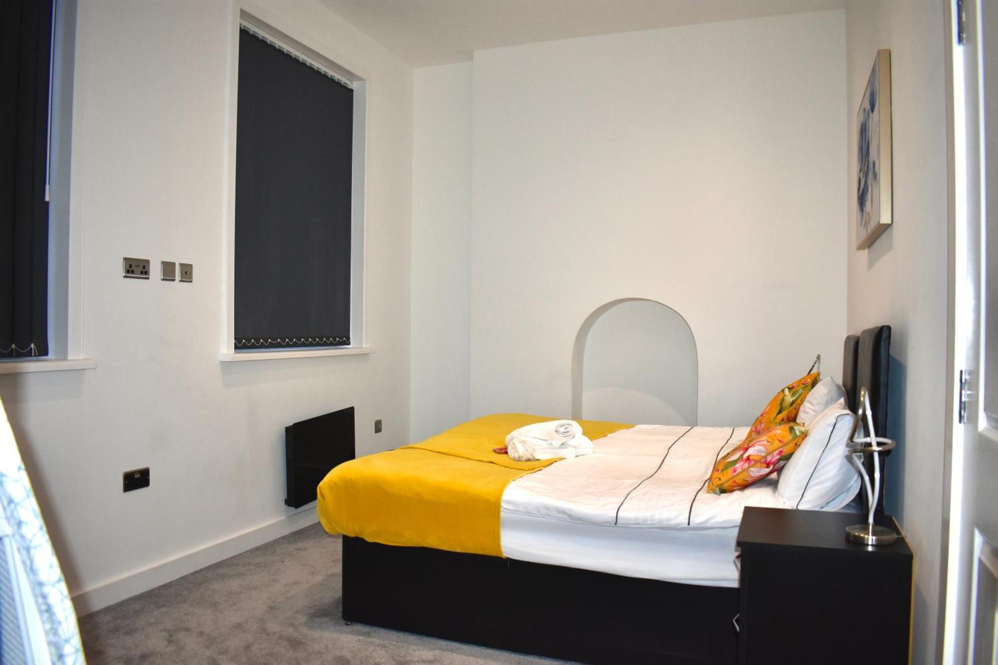 Luxury Jq 2 Bed Flat, Parking Apartment