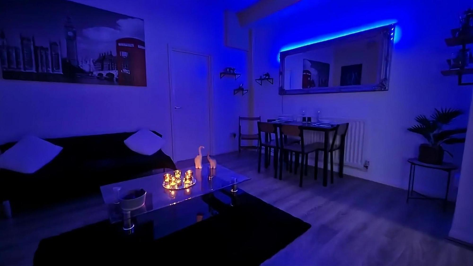 Centre One Bedroom - Free Parking, Free & Fast Wifi, 24hr Check-in, Nearby O2 Academy, The Mailbox & Broad Street