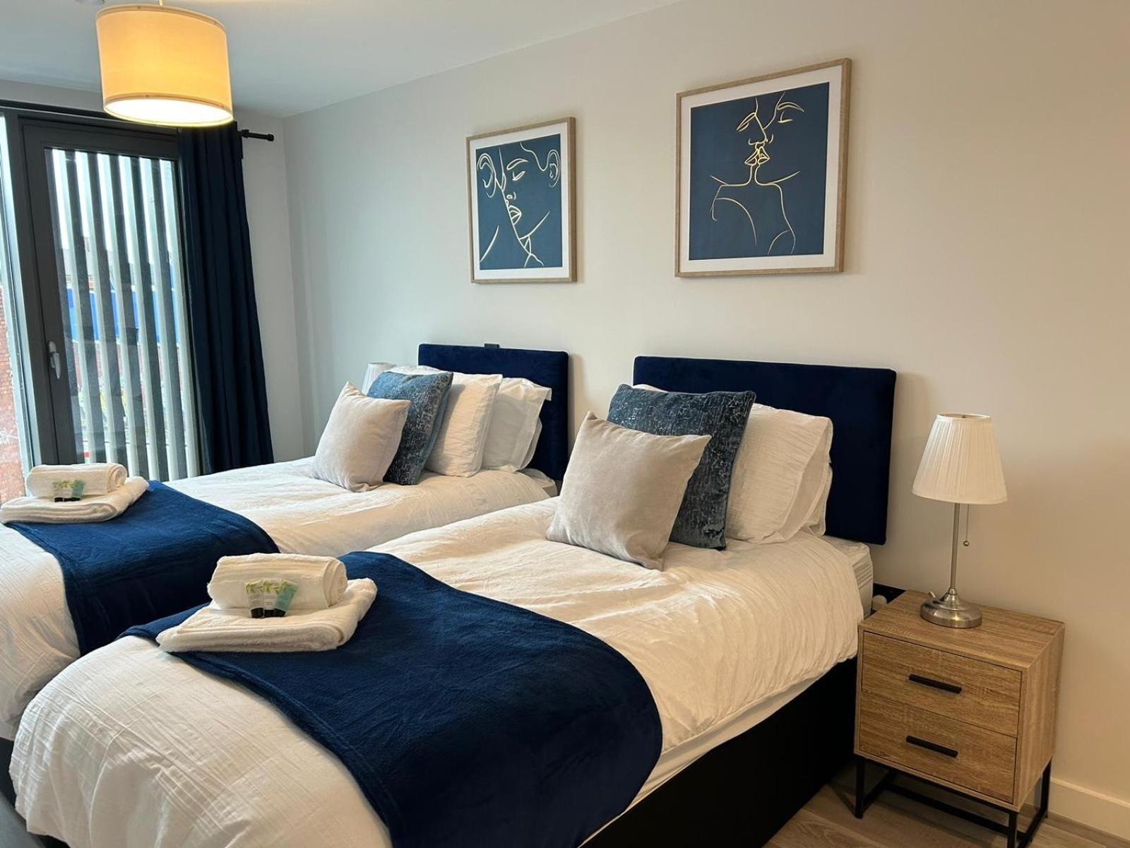Apartment 2 Bed 2 Bath In Digbeth Birmingham