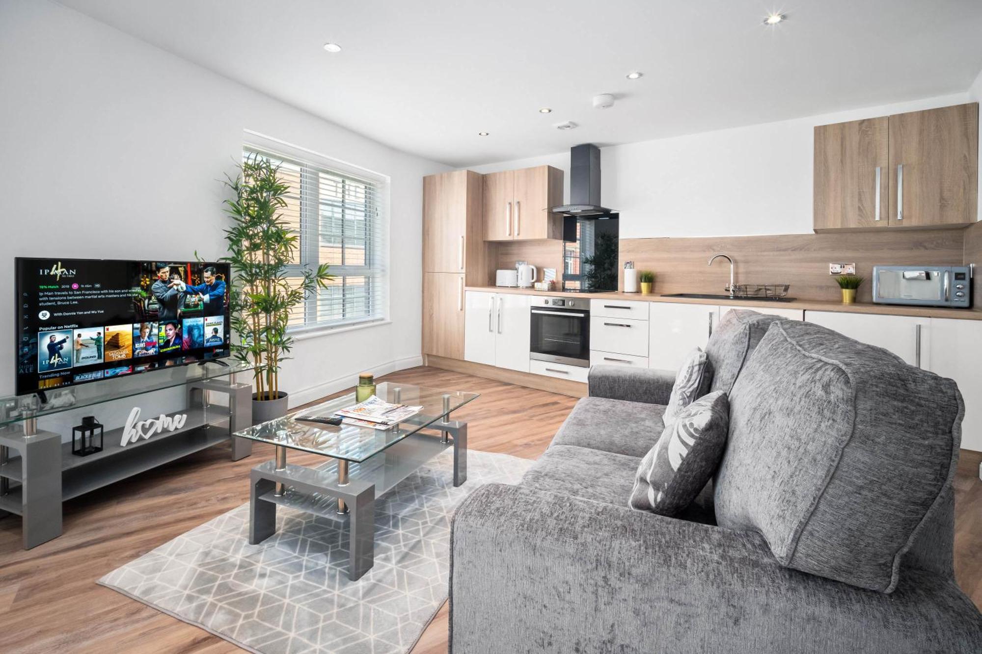 Apartment Centre - Jq - Free Wifi & Netflix - Rated - 3cs Birmingham