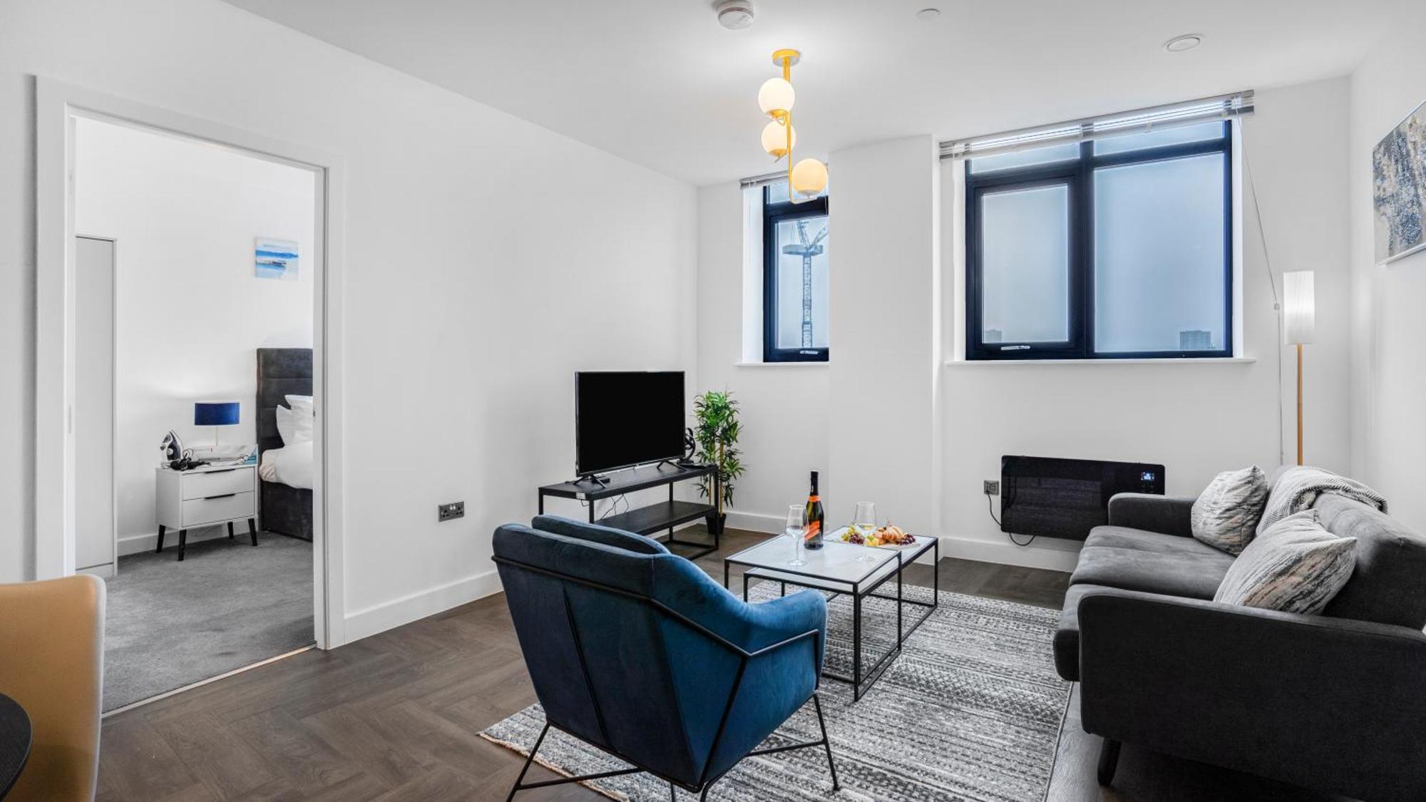 Lovely 2-bed In *