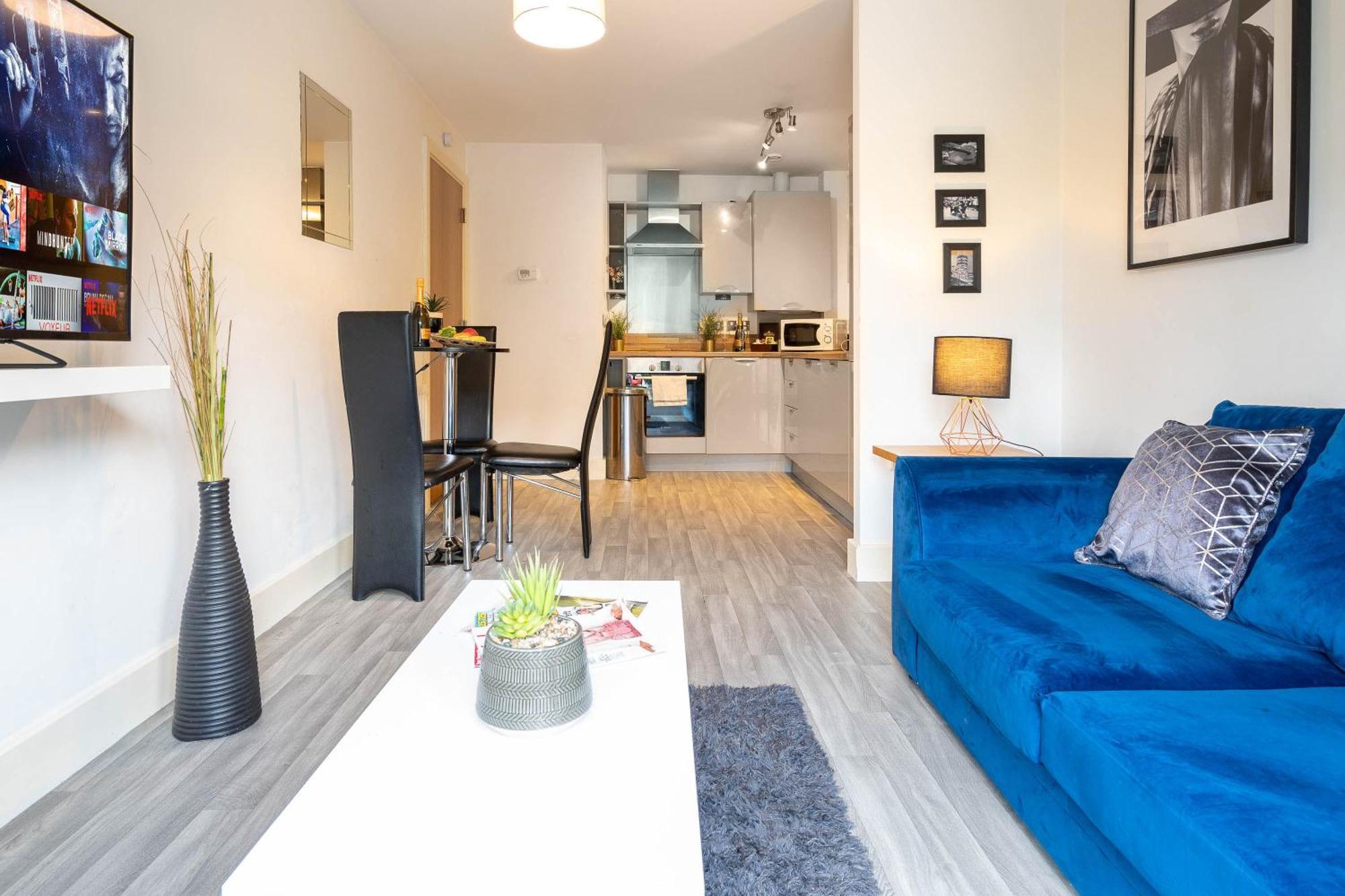 Apartment Centre - Balcony - Netflix - Park Facing 38akw Birmingham