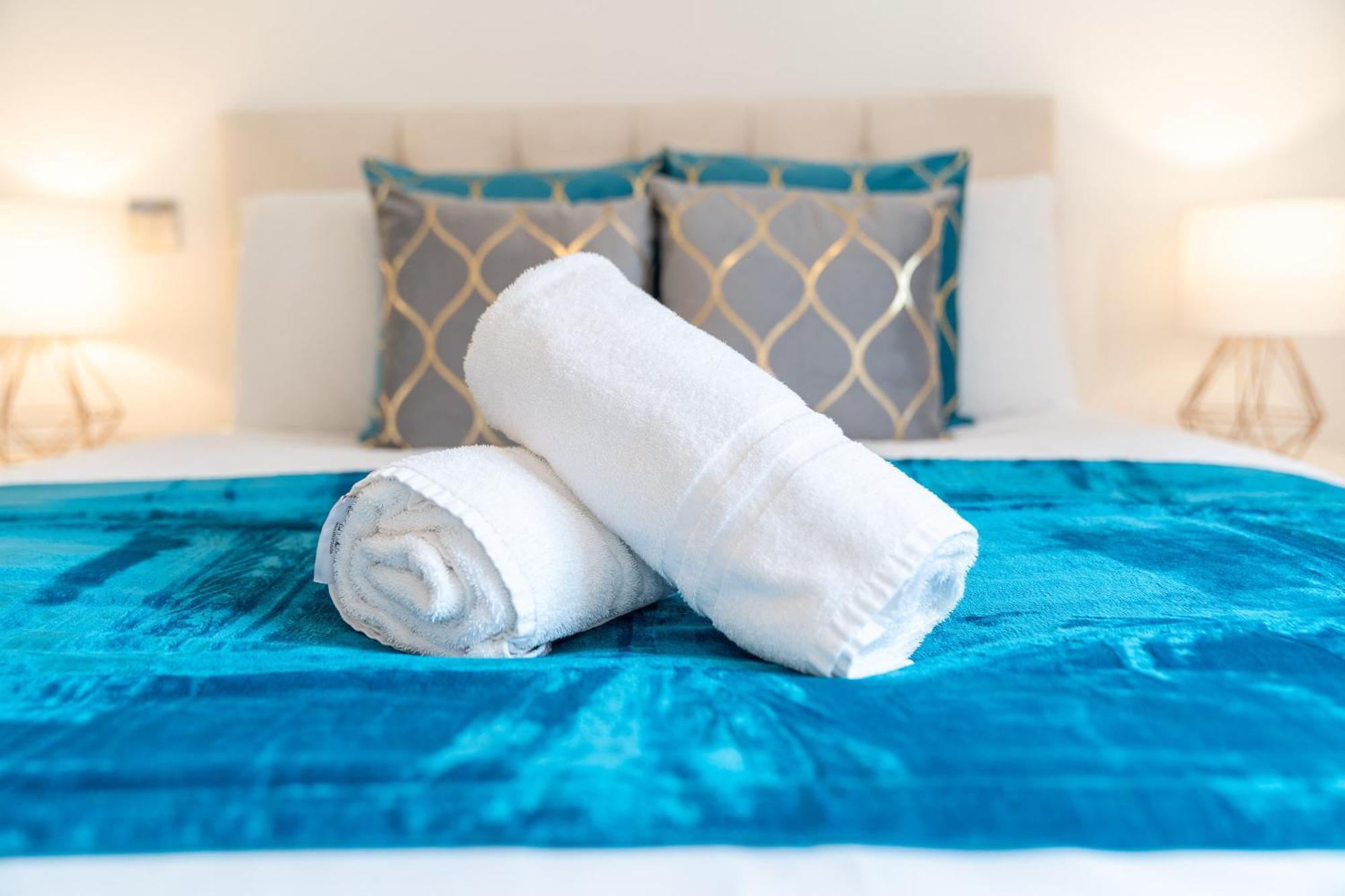 Stylish Centre - 2 Bed - Secure Parking - 5ac Birmingham