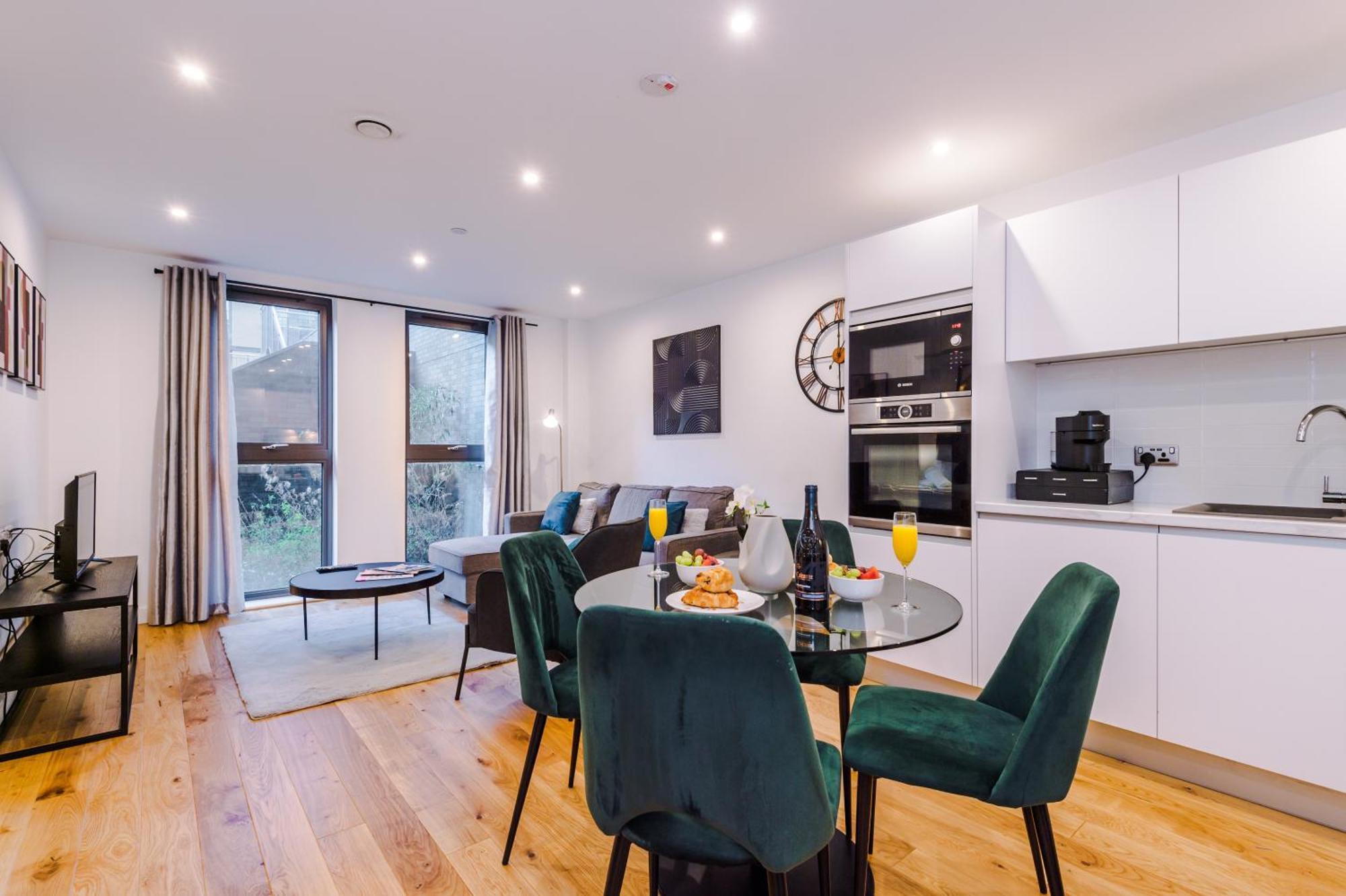 Charming 1-bed In Apartment Birmingham