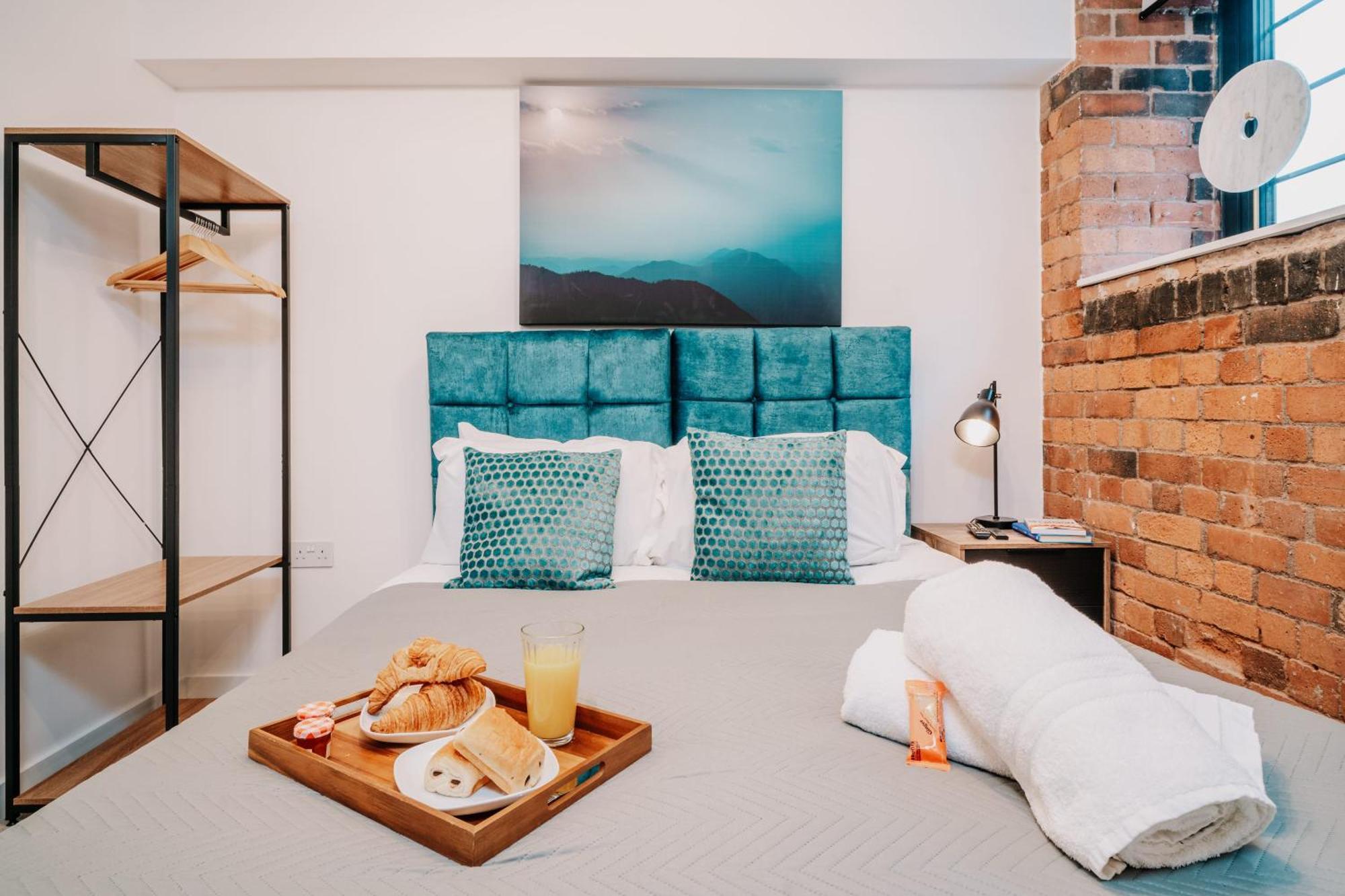 Apartment Restored Grade Ii Stunning Gem, Centre, Fast Wifi, Contractors, Family
