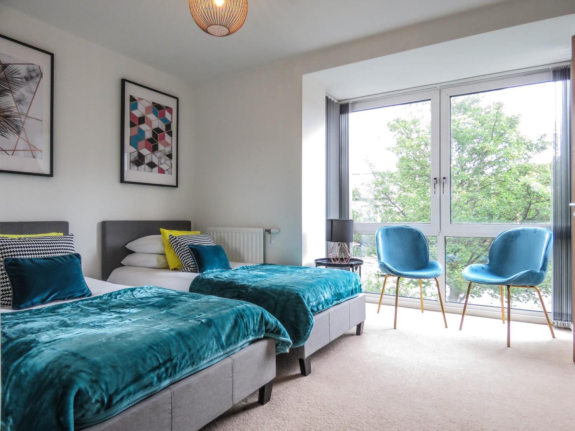 Apartment Tudors Esuites Private Garden And Netflix