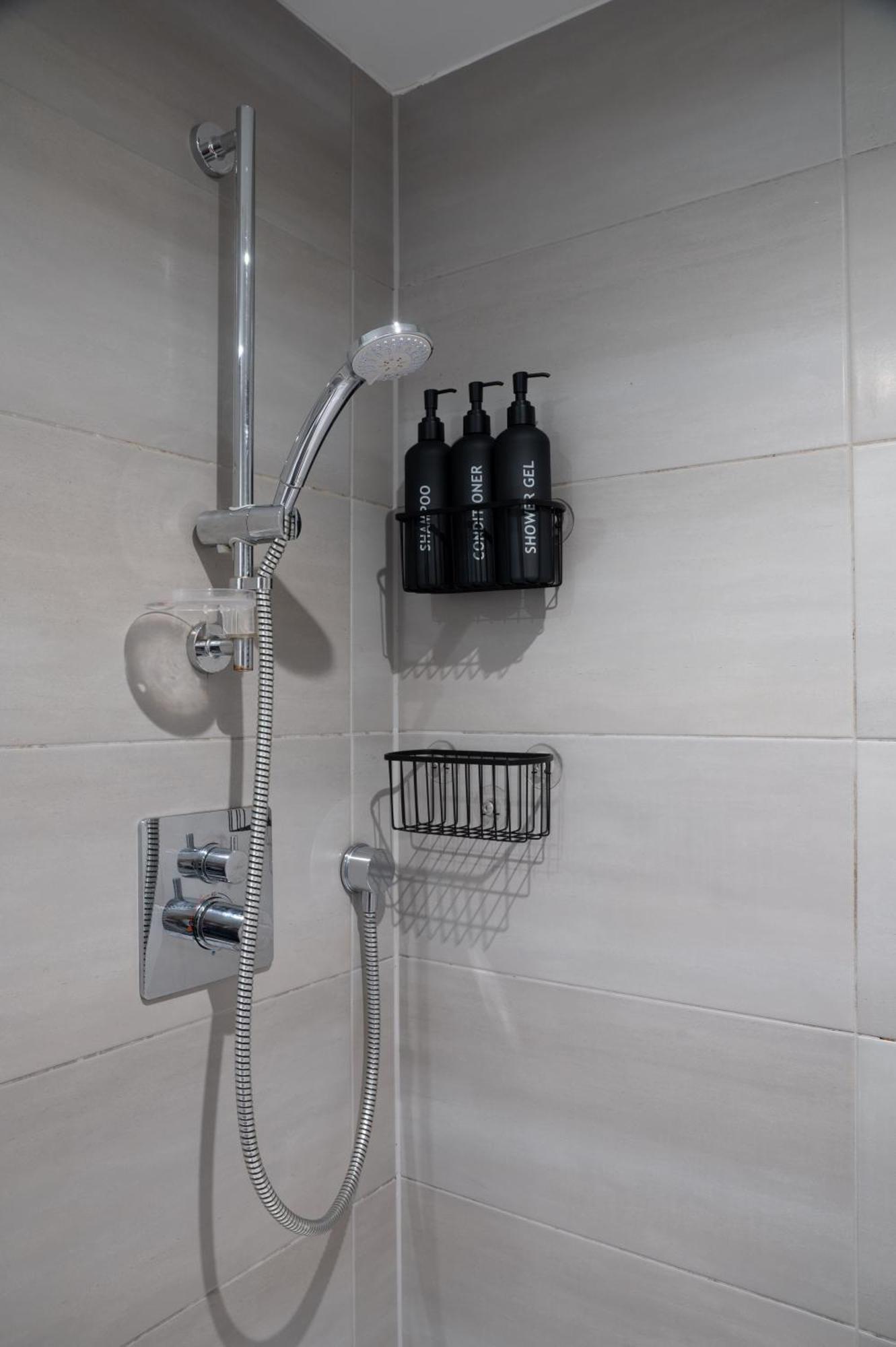 Modern 2-bed Erdington Apartment